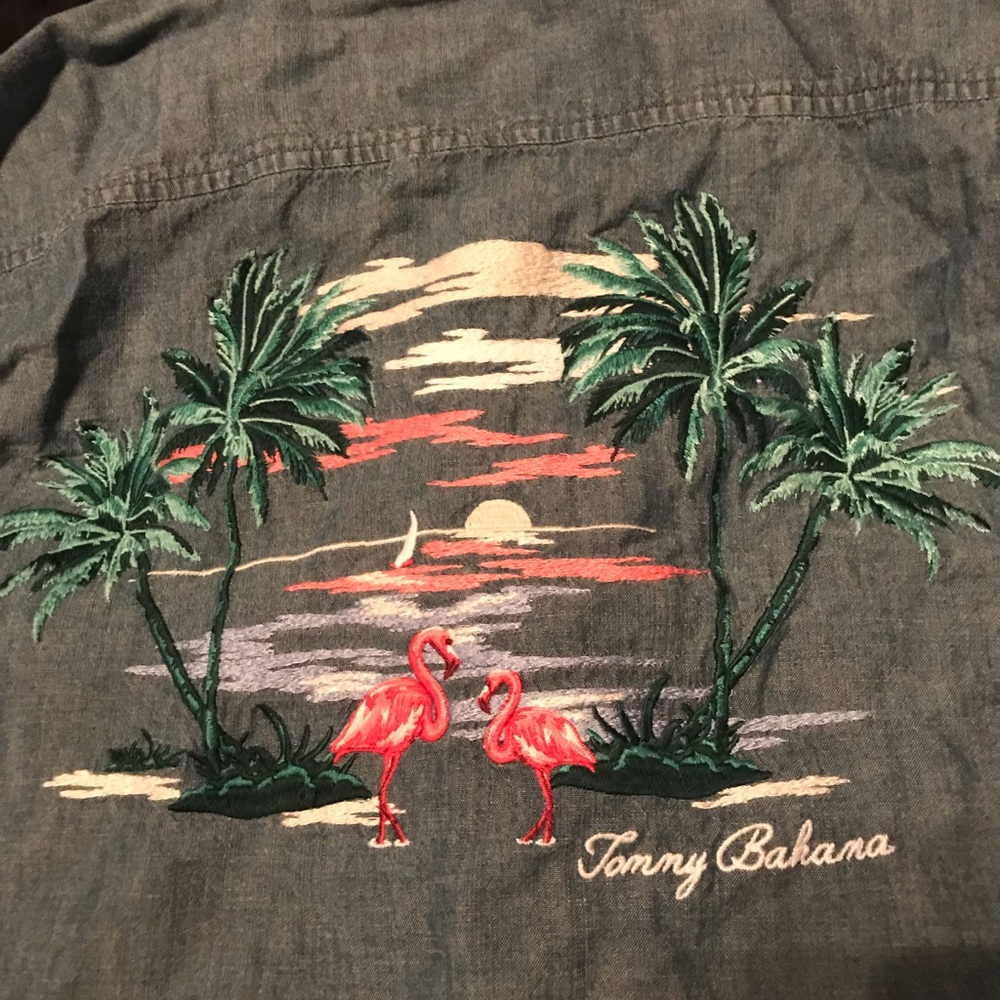 Tommy Bahama Womens Embroidered Button Down